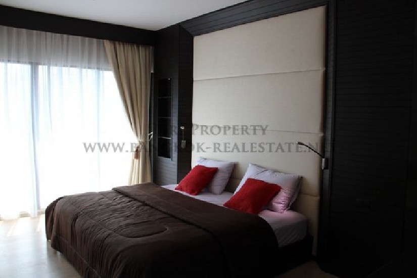 20th Floor - Condo in Phrom Phong - Noble Refine - 1 Bed 843