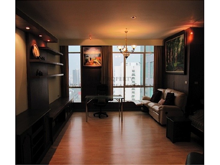 1 Bedroom - 28th Floor - Riverside Condominium for Rent 840