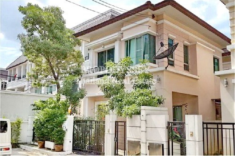 House for rent at The Centro Sukhumvit 113