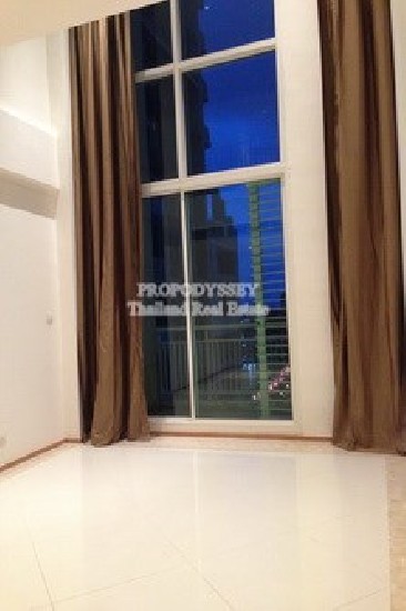 Empire Place Condominium on Sathorn area for rent and Sale