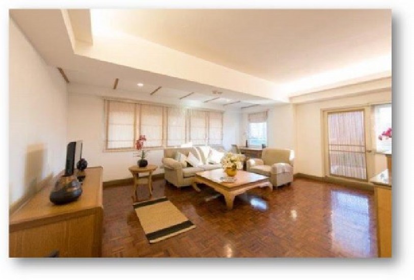  Embassy Place,Condo for rent near BTS Phloen Chit,Price 65,000 bath / month 