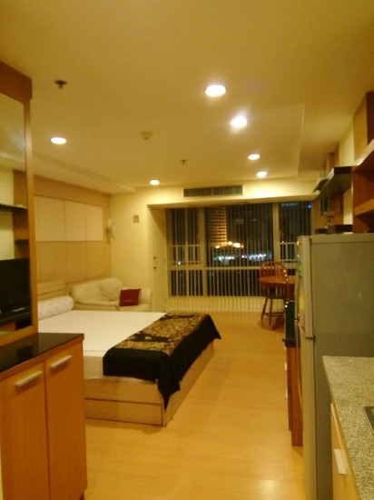 Condo For Rent The Trendy Condo Sukhumvit 13 Studio Bed 18000 Baht
