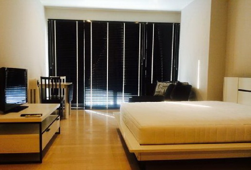 () FOR RENT NOBLE SOLO THONGLO / Studio / 35 Sqm.**20,000** Fully Furnished. Nice Deco