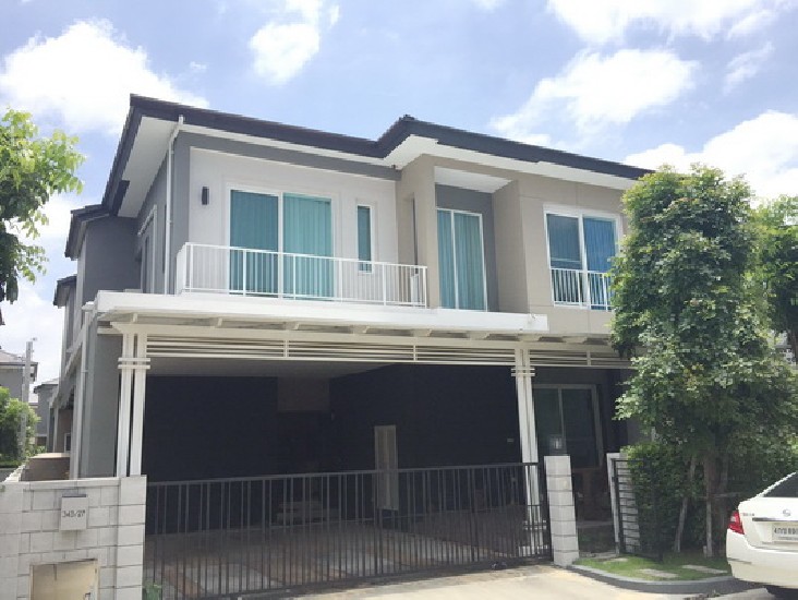 () FOR RENT THE CITY BANGNA / 3 beds 3 baths / 55 Sqw.**45,000** Fully Furnished. Corn