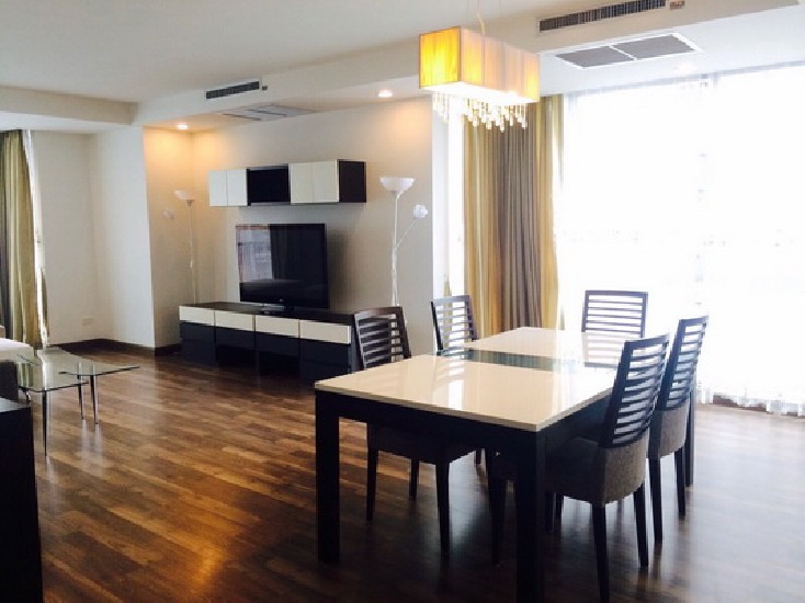 () FOR RENT THE RAJDAMRI / 2 beds 2 baths / 112 Sqm.**65,000** Fully Furnished. High F