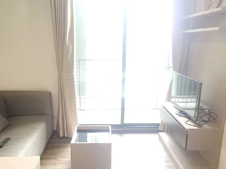 () FOR RENT TEAL SATHORN-TAKSIN / 1 bed / 32 Sqm.**15,000** POOL VIEW. Fully furnished