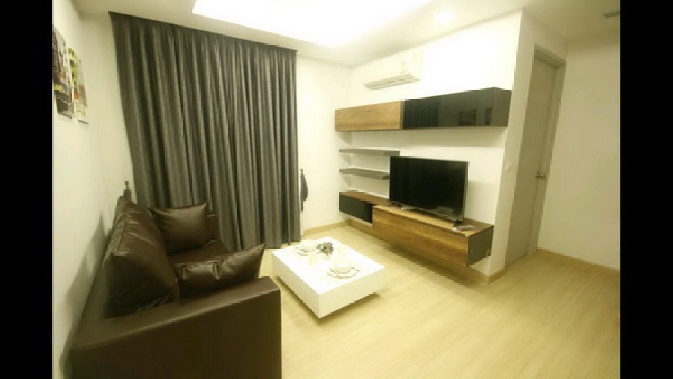 () FOR RENT THRU THONGLOR / 1 bed / 33 Sqm.**18,000** Fully Furnished With Washer. Hig