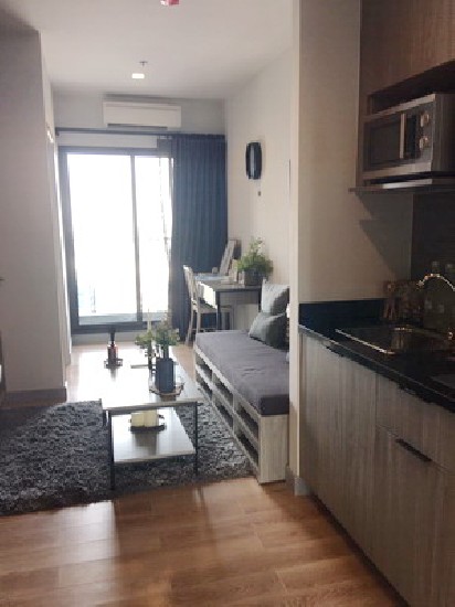 () FOR RENT CHAPTER ONE MIDTOWN LADPRAO 24 / 1 bed / 30 Sqm.**15,000** BRAND NEW CONDO