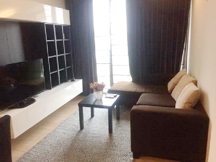 () FOR RENT VIA 49 CONDOMINIUM / 1 bed / 48 Sqm.**40,000** Fully Furnished. Nice Decor