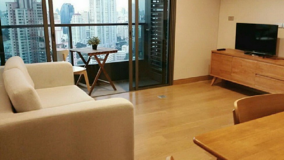 () FOR RENT THE LUMPINI SUKHUMVIT 24 / 2 beds 2 baths / 55 Sqm.**55,000** Fully Furnis