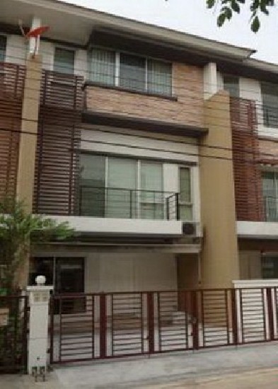 () FOR SELL PLUS CITY PARK SUANLUANG / 3 beds 3 baths / 25 Sqw.**5.0 MB** Luxury Decora