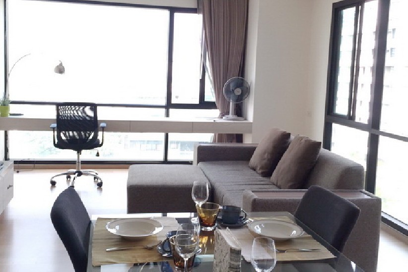 () FOR RENT NOBLE REFLEX / 1 bed / 68 Sqm.**35,000** Fully Furnished. Amazing Decorate