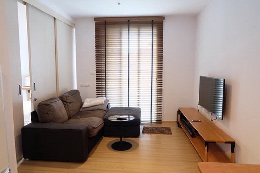 () FOR RENT HAUS 23 LADPRAO / 1 bed / 35 Sqm.**16,000** Fully Furnished. Modern Decora