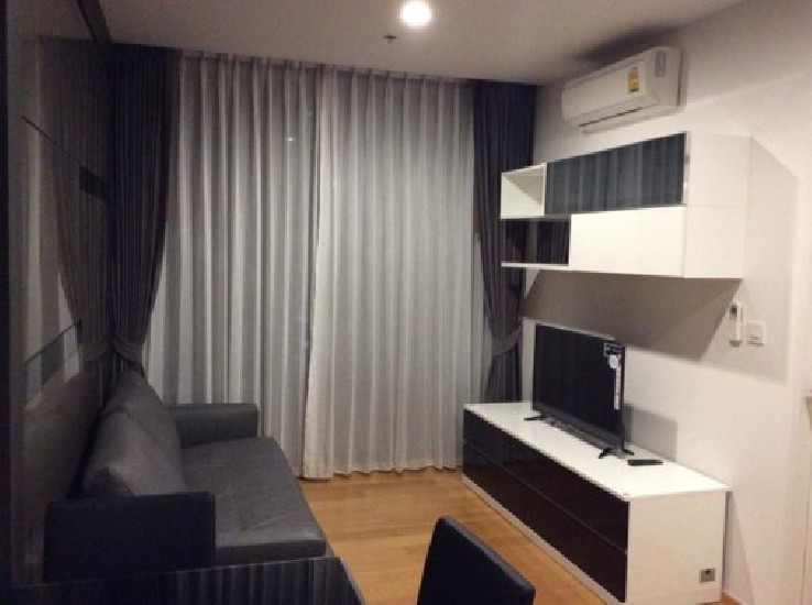   Condo for Rent Noble Revo Silom close to BTS Surask 1 bedroom price 28000 THB per Month 