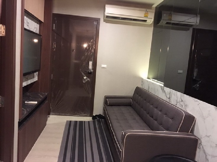 () FOR RENT RHYTHM ASOKE 1 / 1 bed / 32 Sqm.**22,000** High Floor. Amazing Decorated. 