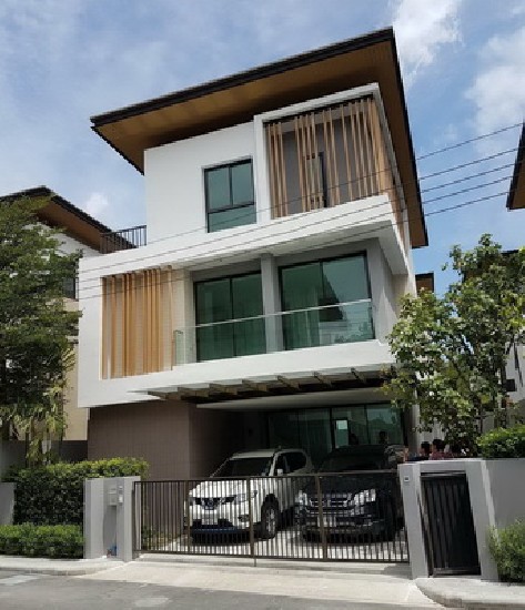 () FOR RENT AQ ARBOR SUANLUANG / 4 beds 5 baths / 52 Sqw.**75,000** 3 Storey. Fully Fu