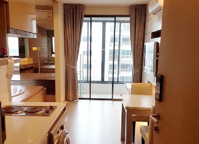 () FOR RENT IDEO Q RATCHATHEWI / 1 bed / 35 Sqm.**25,000** Fully Furnished. Modern Dec