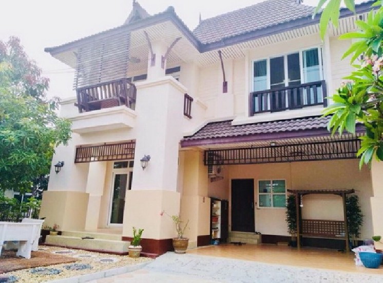 () FOR RENT ARENA GARDEN BANGNA / 3 beds 3 baths / 65 Sqw.**26,000** Fully Furnished. 