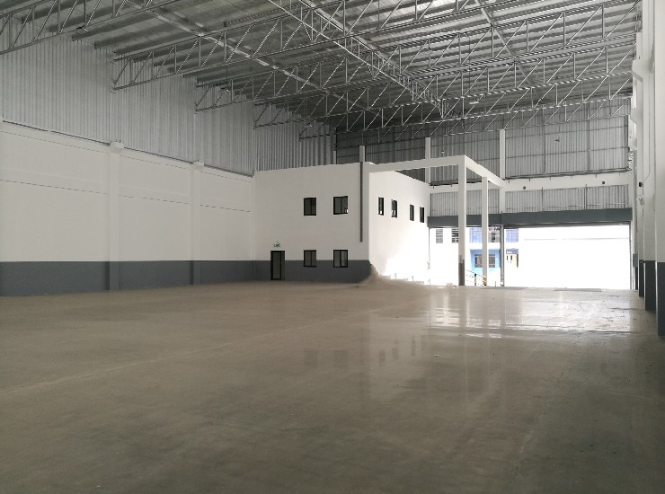 Newly-Built Modern 2 Warehouses Office for Rent 457sq.wah   - Located at Thepharak K.M. 19