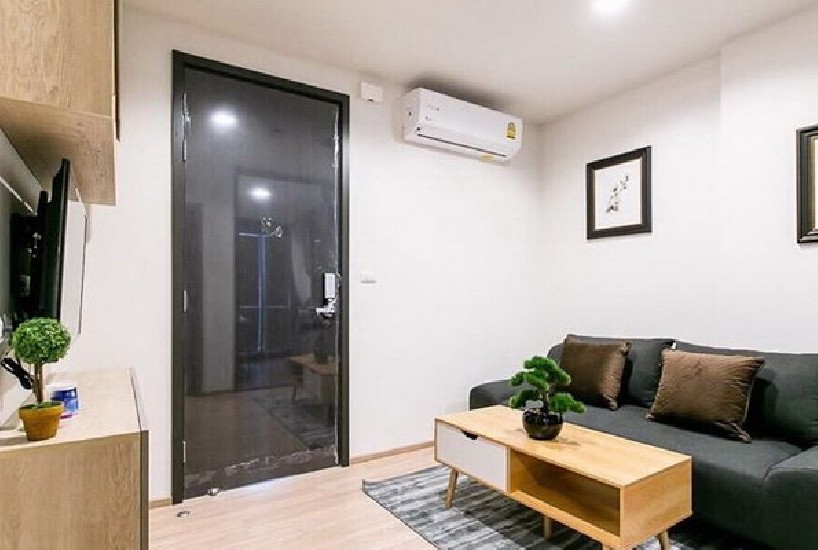 () FOR RENT THE BASE GARDEN RAMA 9 / 1 bed / 31 Sqm.**15,000** NEW CONDO.