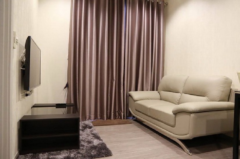 () FOR RENT NYE BY SANSIRI / 1 bedroom / 31 Sqm.**17,000** POOL VIEW. Nice Decorated. 