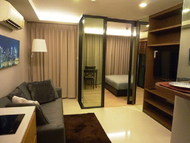 () FOR RENT SOCIO RUAMRUDEE / 1 bedroom / 32 Sqm.**22,000** Fully Furnished. 