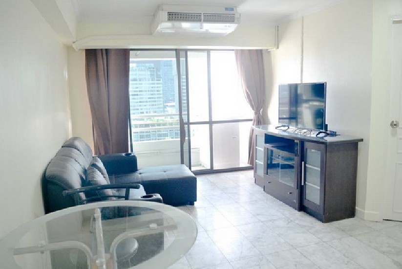 () FOR RENT THONGLOR TOWER / 2 beds 1 bath / 50 Sqm.**17,000** HOT DEAL. 