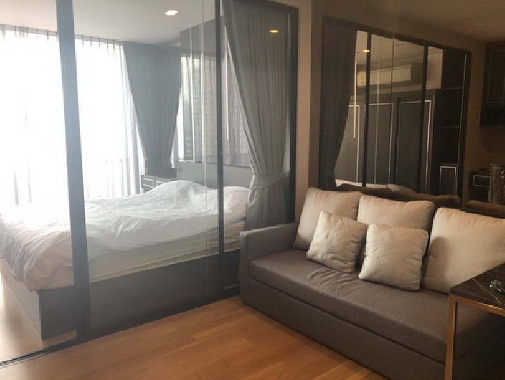 () FOR RENT NOBLE REVO SILOM / 1 bedroom / 34 Sqm.**23,000** New Room. Unblock View. 