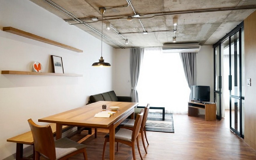 () FOR RENT BAAN CHAN THONGLOR / 1 bedroom / 64 Sqm.**28,000** Modern Lofts Decorated.