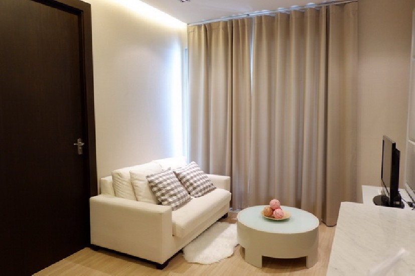 () FOR RENT THE THE ADDRESS PHAYATHAI / 1 bedroom / 39 Sqm.**25,000** Fully Furnished.