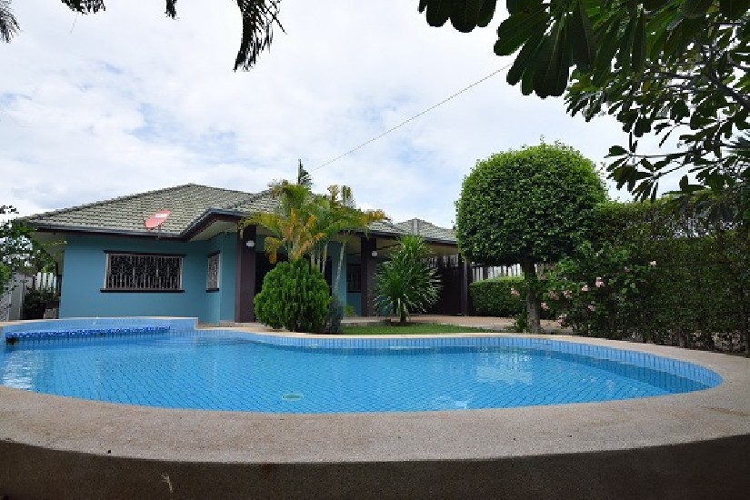 ºҹ BUNGALOW WITH SWIMMING POOL ¹ ҡȴ