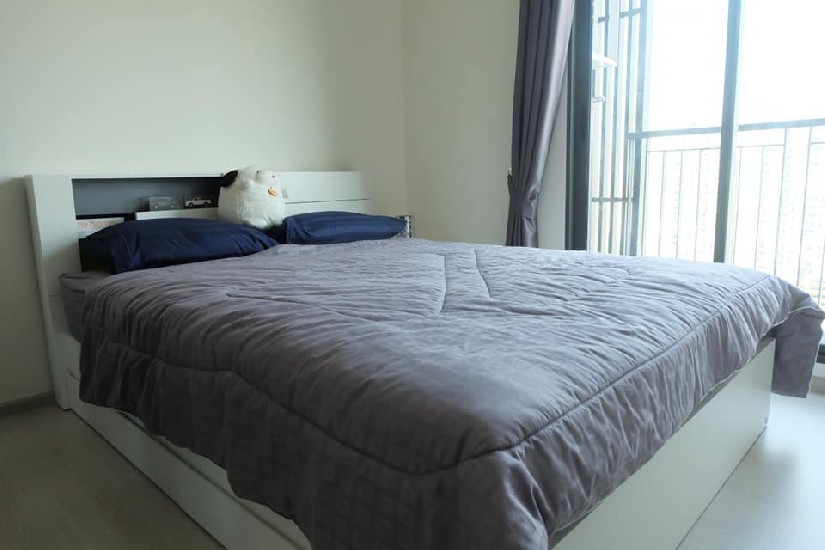 Condo for rent at Rhythm Asoke 1 Bedroom, 2Xth floor, size 31.50 sqm  1 Bedroom 2Xth floor