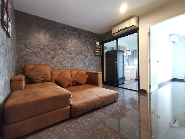Rent and sale condo The Niche ID Ladprao - Wang Hin 35 sqm large room  Corner room 