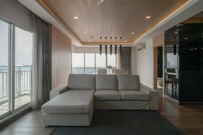For Rent Ivy River condominium Newly renovated100 sq.m 1-2BRS Hight Floors Condominium alo