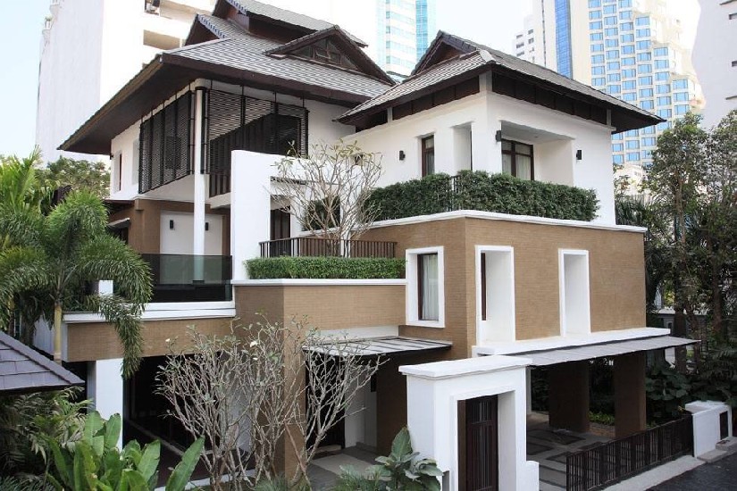 BRAND NEW SINGLE HOUSE FOR RENT 675sqm 100sqw 4beds 500m to BTS Asoke