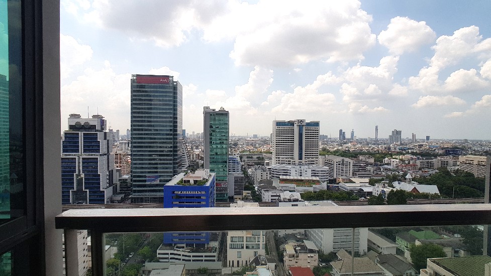 The 1 bedroom at the Address Sathorn is now available for rent 