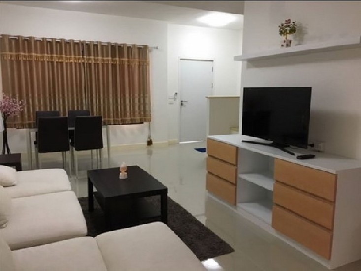 For Rent: 2 storey townhouse, Area 21 Sq. 130 Sq.m