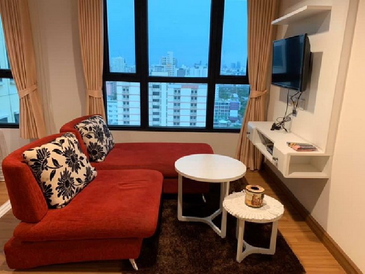 () FOR RENT THE CREST PHAHONYOTHIN 11 / 1 bedroom / 46 Sqm.**18,000** Fully Furnished.