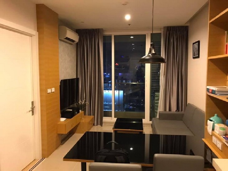 () FOR RENT TC GREEN RAMA 9 / 1 bedroom / 40 Sqm.**18,000** Fully Furnished. 