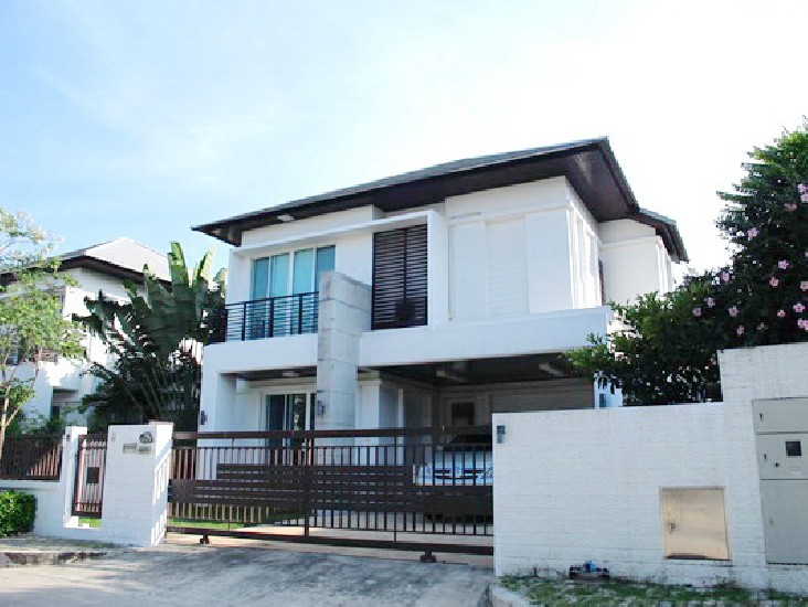 () FOR RENT BLUE LAGOON BANGNA / 3 beds 3 baths / 60 Sqw.**30,000** Fully Furnished. 