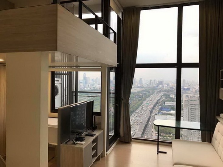 () FOR RENT CHEWATHAI RESIDENCE ASOKE / 1 bedroom / 39 Sqm.**18,000** Fully Furnished.