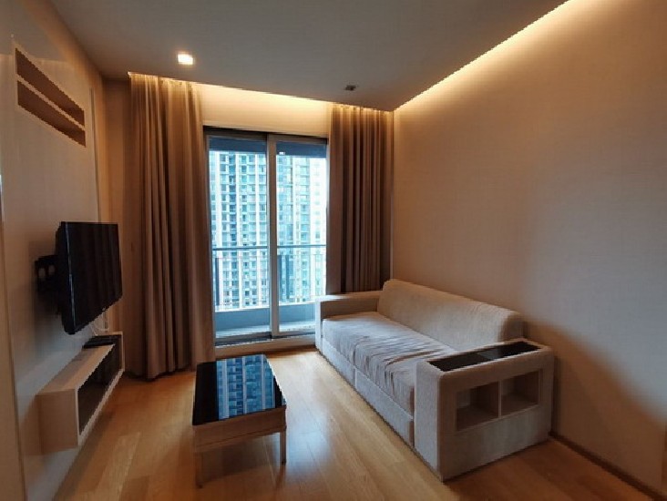 () FOR RENT THE ADDRESS ASOKE / 1 bedroom / 45 Sqm.**24,000** Fully Furnished. 
