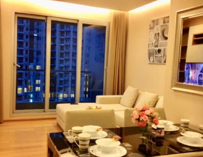 () FOR RENT THE ADDRESS ASOKE / 2 beds 2 baths / 65 Sqm.**40,000** Fully Furnished. 