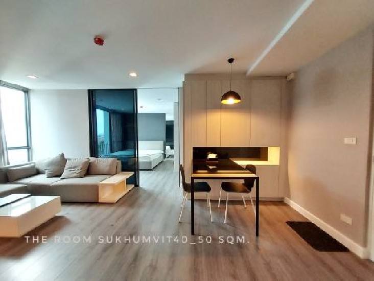  ͹ Deluxe 1 Bedroom THE ROOM آԷ 40 50 . good location near Thonglor and BTS