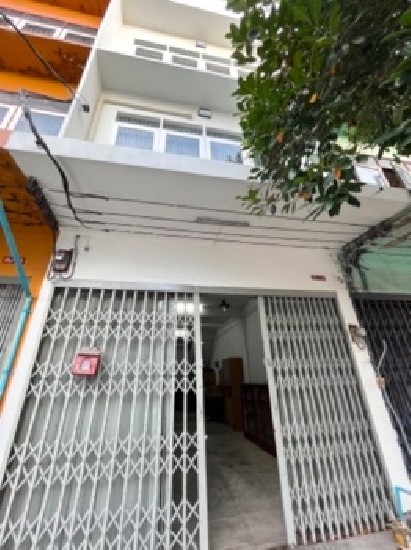  Ϳ 3-storey commercial building, Rama 3, Sathu Pradit 57 ҵ֡ 3   3
