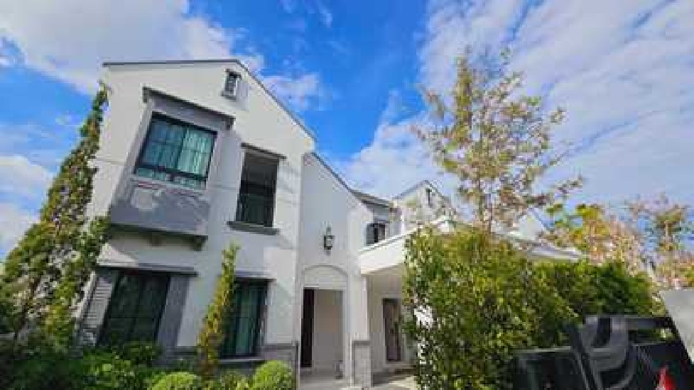 Luxury house Nantawan Rama 9 - new KrungthepKreetha  4 bedrooms ç¹ҹҪҵ Brighton