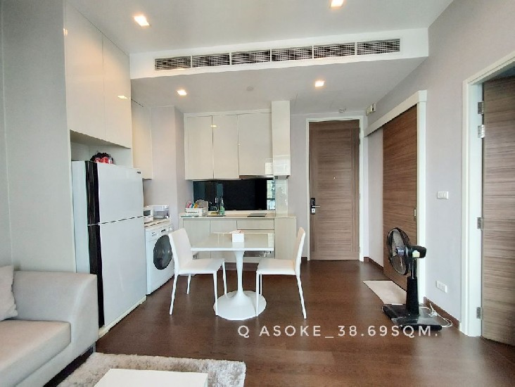  ͹ Fully-furnished 1 bedroom Q Asoke ( ȡ) 38.69 . very good condition near Asok