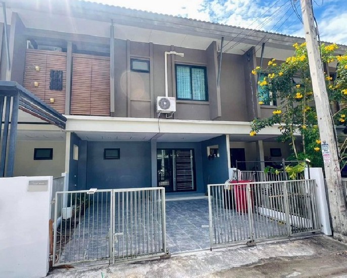 For Rent : Thalang, 2-Storey Town Home, 4 Bedrooms 3 Bathrooms