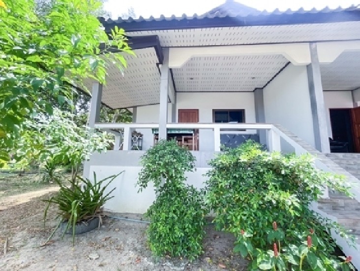 #Empty house for rent Ready to move in, close to the beach only 200 meters, location Mae Nam Su