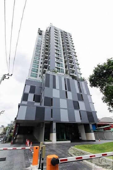 > Condo For Rent "Bangkok Horizon Sathorn-Narathiwas" - 1 Bedroom 70 Sq.m. 40,000 Baht - Near B